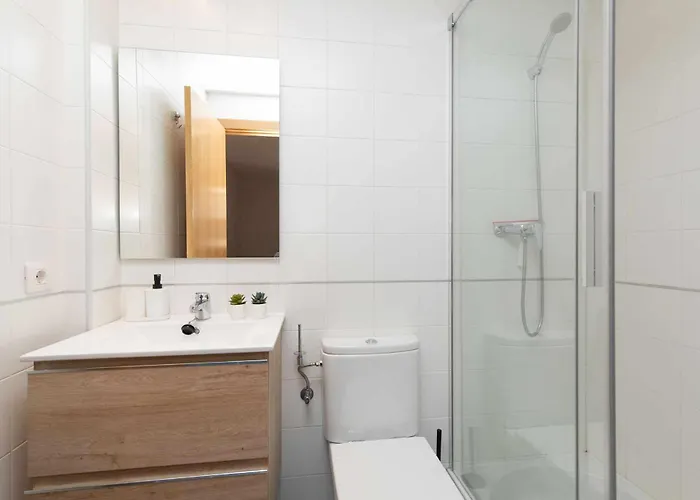 Casa De La Laguna By Bevalle